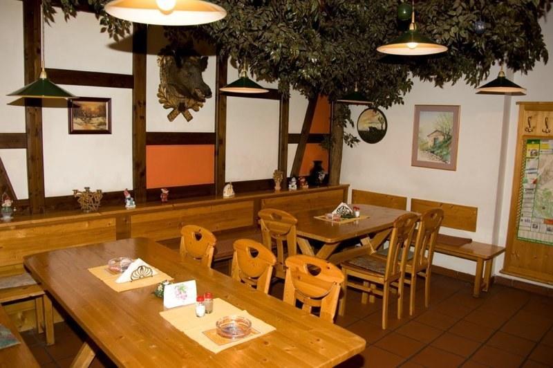 Gasthof Ludl Groß-Enzersdorf Eksteriør bilde