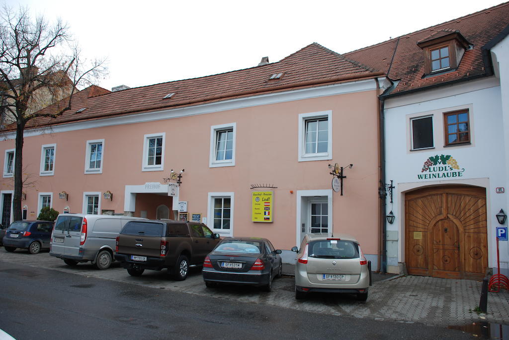Gasthof Ludl Groß-Enzersdorf Eksteriør bilde